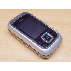 Hagyományos mobiltelefon, apró útitárs!