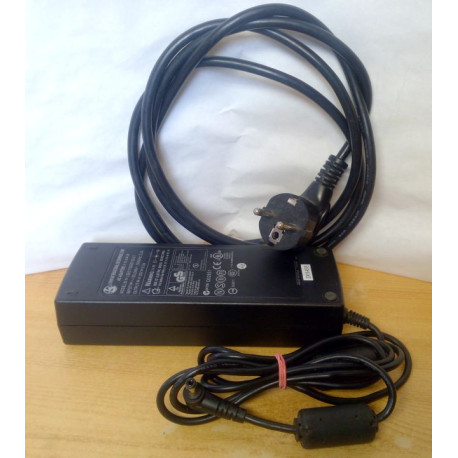 LI SHIN LSE0110A20100-01 Laptop Adapter 20V. 5A.